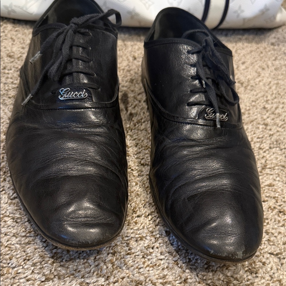 Gucci Black Leather Oxfords for Men